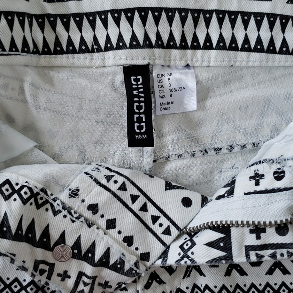 H&M SHORTS - Picture 5 of 6